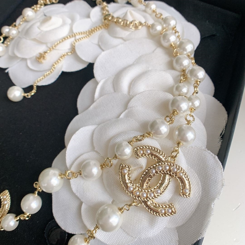 Ch**el necklaces